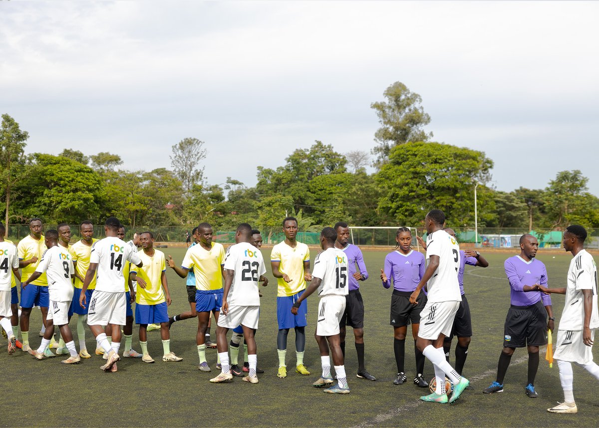 Mu mikino ihuza abakozi b'Ibigo na za Minisiteri #ARPSTChampionship), Ikipe y'umupira w'amaguru⚽️ mu bagabo ya RBC yatsinze iya <a href="/FlyRwandAir/">RwandAir</a> 1-0 ihita ikatisha itike y’imikino ya kimwe cya kabiri. 

#Siporoniubuzima
                   ===
Today <a href="/WorkersRwanda/">Rwanda Workers' Sports</a>    Championship in