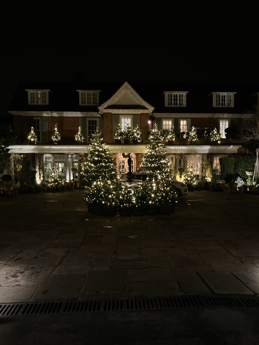 Zanna Events tweet media