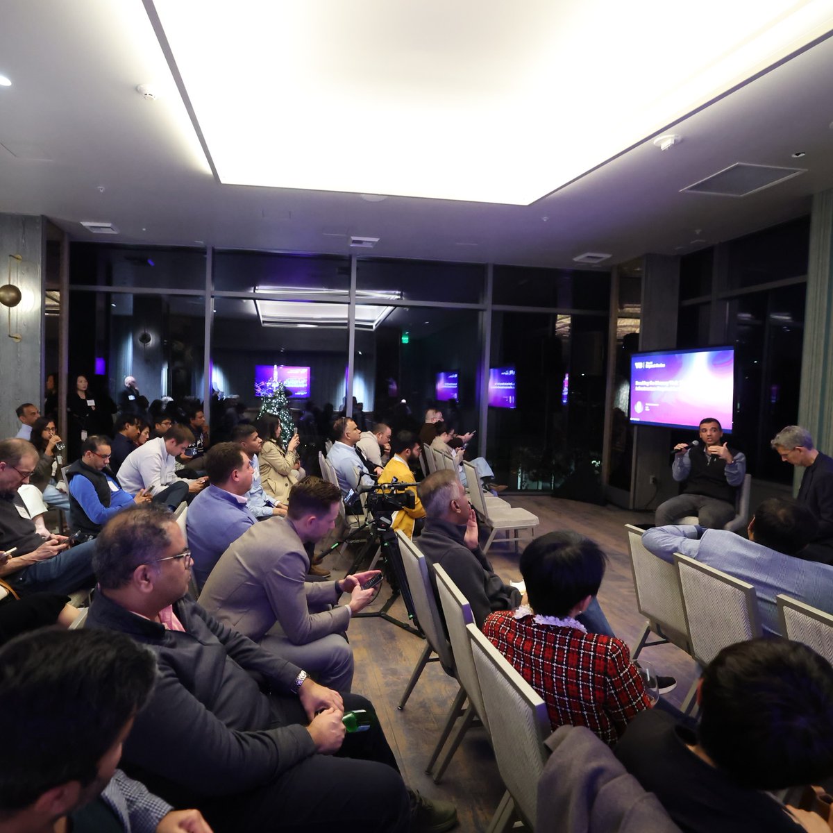 weka's tweet image. We had a packed and engaged crowd at the @VentureBeat AI Impact Tour in Menlo Park. 

Big thanks to @mmarshall, Mike Clark, and @amasad for an outstanding event. WEKA’s @shimonbd dug into inference economics and the infra innovations pushing AI past the memory wall.