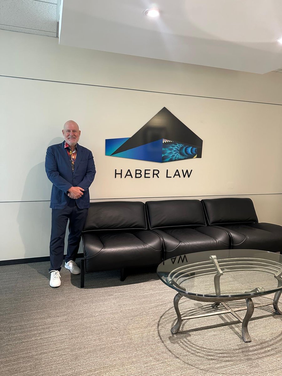 Managing Partner David Haber at our Fort Lauderdale office proud to show the continued growth of Haber Law across South Florida.

#HaberLaw #SouthFlorida #ConstructionLaw #RealEstateLaw #Lawteam #CondominiumLaw #Litigation