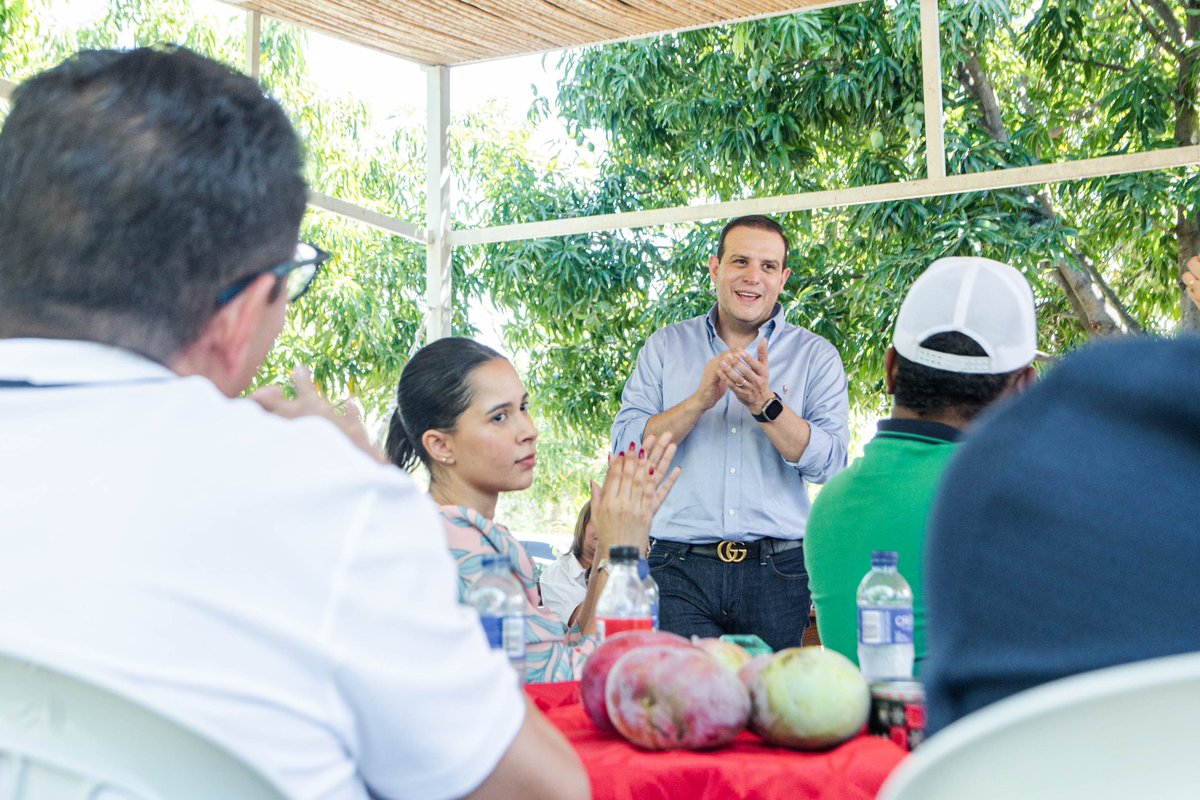 gumerdlp's tweet photo. Desde Valledupar. Gracias amigos por sus demostraciones de respaldo. Estamos aquí para trabajar unidos y demostrar que #ElCesarSomosTodos https://t.co/89jxnkpqaK
