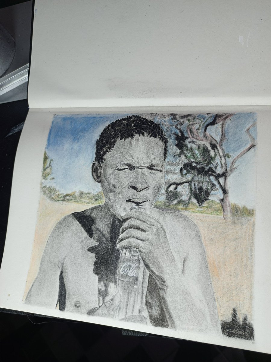 PrimeOne_'s tweet image. My 2025 New Art piece Finished. A classic moment from “The Gods Must Be Crazy,” reimagined in charcoal and colour pencils 🔥👌🏾