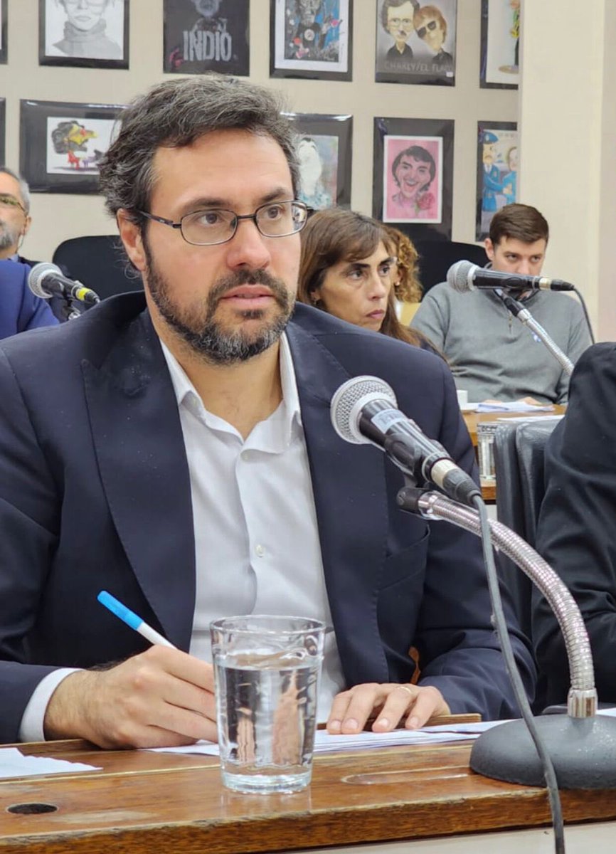 NerinaNeumann's tweet image. .@pablo_daguerre inicia hoy su tarea al frente de la OMIC de Bahía Blanca, un desafío que asumirá con la responsabilidad y el compromiso que lo caracterizan.
Nos enorgullece acompañarlo en este nuevo capítulo. ¡Felicitaciones y éxitos, Pablo!