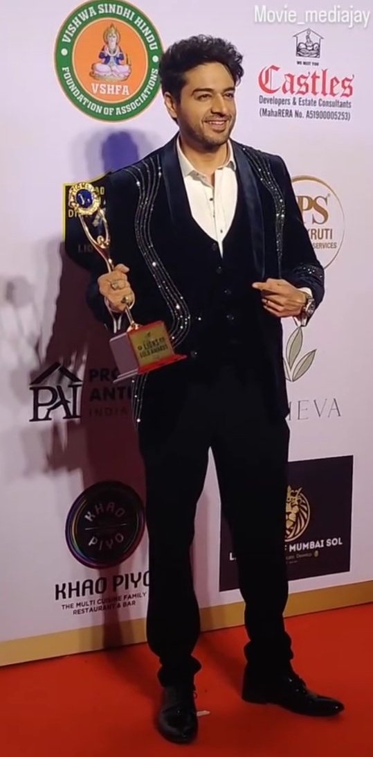 Fans roared, GK soared! 🏆 Congratulations on winning the Fan Favourite Award at the Sol Lions Gold Awards. The people’s choice, the people’s voice. #GauravKhanna #SolLionsGoldAwards