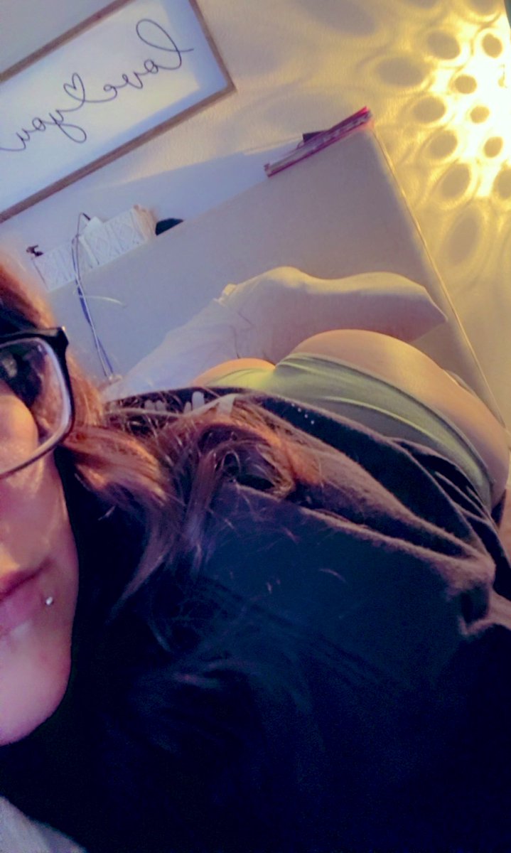 She’s hard to ignore back there ❤️

#vegas #bigbooty #shethick #vegasfreaks #702freaks #mom #content