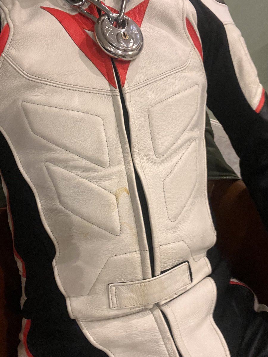 Die alten Spermaflecken hatte ich schon ganz vergessen