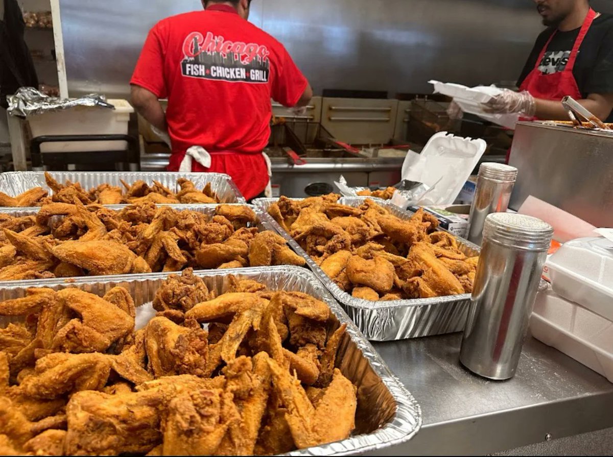 CreditMiracle's tweet photo. Check out Jonathan F.’s review of Chicago Fish  https://t.co/yZkNHPBhmq https://t.co/4Deq6QAoyb