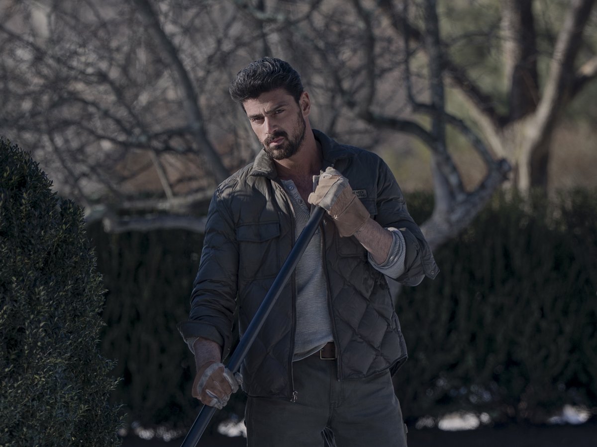 HousemaidMovie's tweet photo. “i’m here for the plot”

the plot: https://t.co/WY46poZnSi