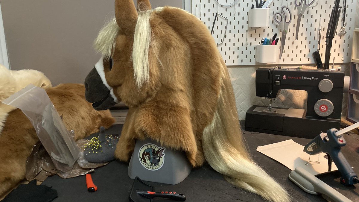 R&Dfursuits 🏳️‍🌈✨Closed✨ tweet media