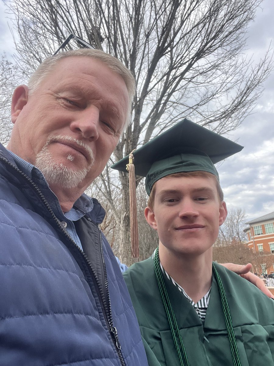 TTmorrison's tweet photo. congrats Eli &amp; the Class of ‘25 
now proud graduates 🎓 of @unccharlotte Go 9ers @kkimor https://t.co/RtOeO59SIG
