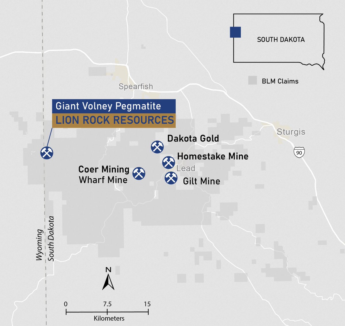 LionRockRes's tweet photo. Many major gold camps evolved from a single discovery into broader districts as exploration expanded outward.

Carlin and Kalgoorlie show clear halos of satellite deposits around large systems.

Does Homestake show the same pattern?

Lion Rock is drilling to find out. Drilling is ongoing. Assays are pending.

#LionRockResources #Gold #Exploration #BlackHills #Mining #TSXV