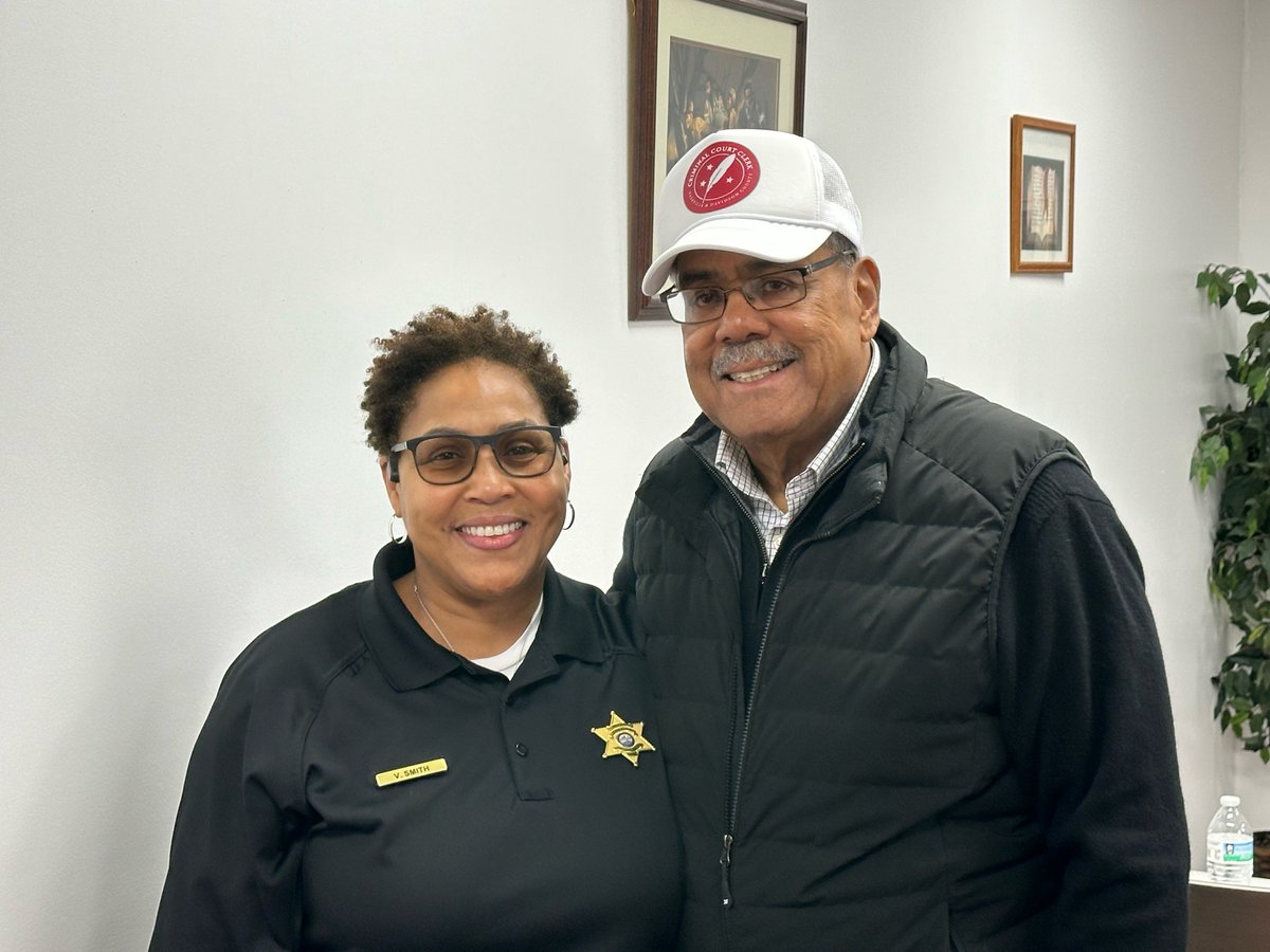 NashSheriff's tweet image. HAPPENING NOW: @MNPDNashville , @NashSheriff , @DavidsonCoDA , and Judges partnered for the annual #SAFESURRENDER event today and tomorrow at Galilee Missionary Baptist Church. Get help on outstanding warrants for non-violent offenses.