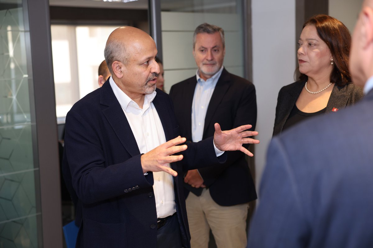 Visteon Corporation tweet media