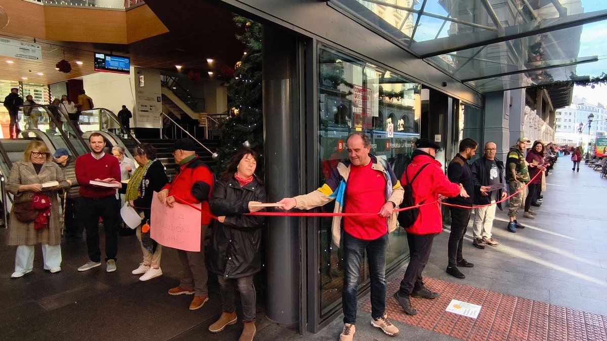 🅱️📕Bilbao Zerbitzuak muestra su compromiso con la integración real sumándose de nuevo al proyecto solidario de Librería Libu de recogida de libros bit.ly/3MXTU4c <a href="/zubietxe/">Asociación Zubietxe</a> #Libu