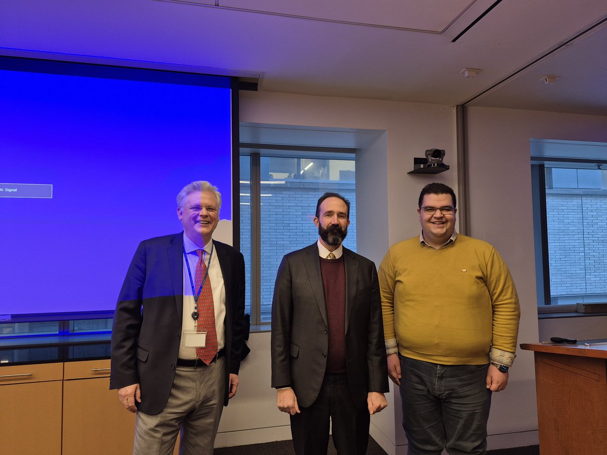 SaeedRah10's tweet photo. Grateful for the opportunity to meet and learn from leading experts in the field.
#fMRI #Functional_Imaging https://t.co/oggBcwPGuH