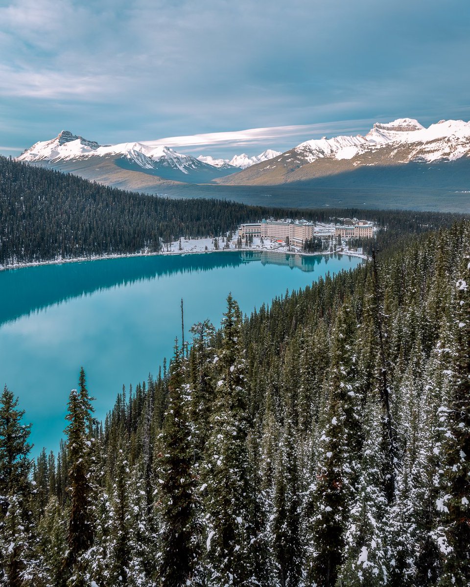 danschyk's tweet photo. Lake Louise https://t.co/4odPTH6tJF