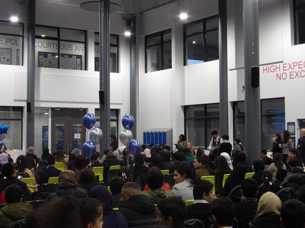 Dixons McMillan Academy tweet media