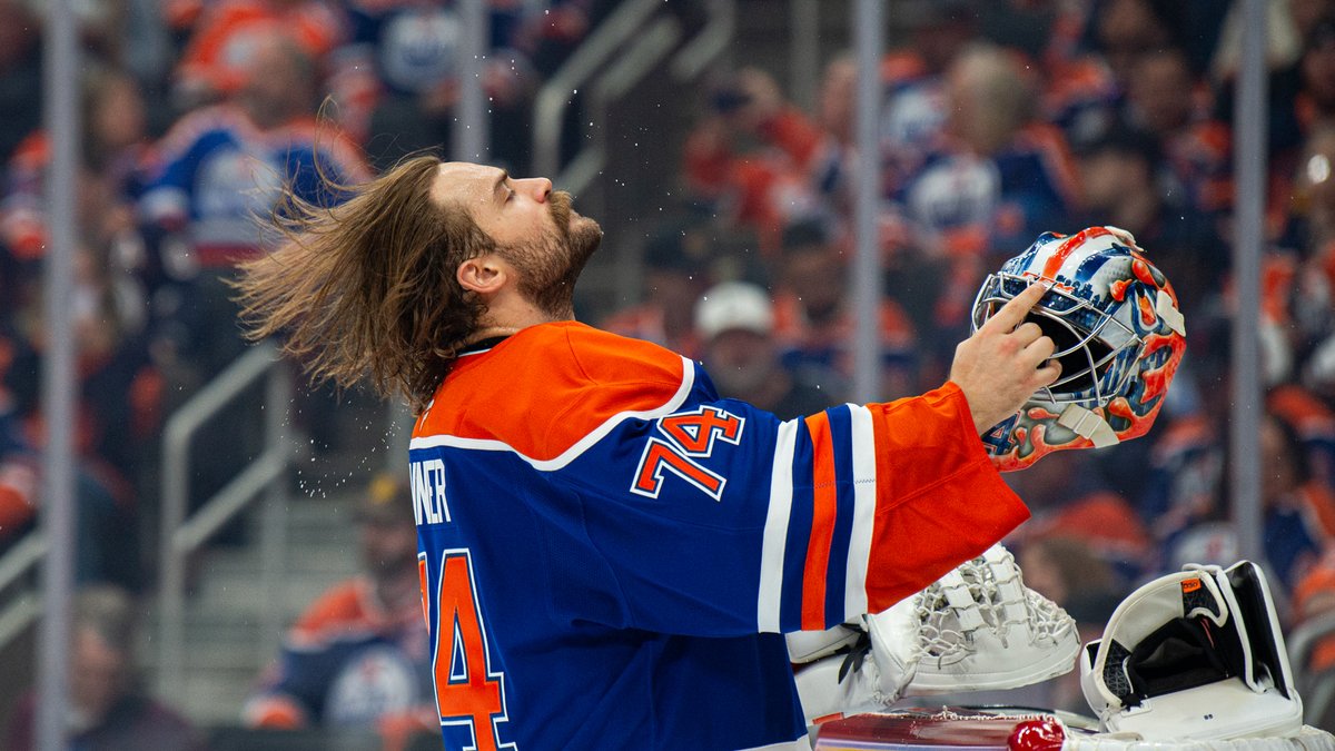 EdmontonOilers's tweet image. Wishing you all the best, Stu 💙🧡 #LetsGoOilers