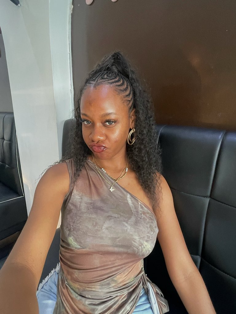 rustyjem's tweet photo. Shuku would probably be 60% of my braids journey in 2026 https://t.co/LToucIeEkX