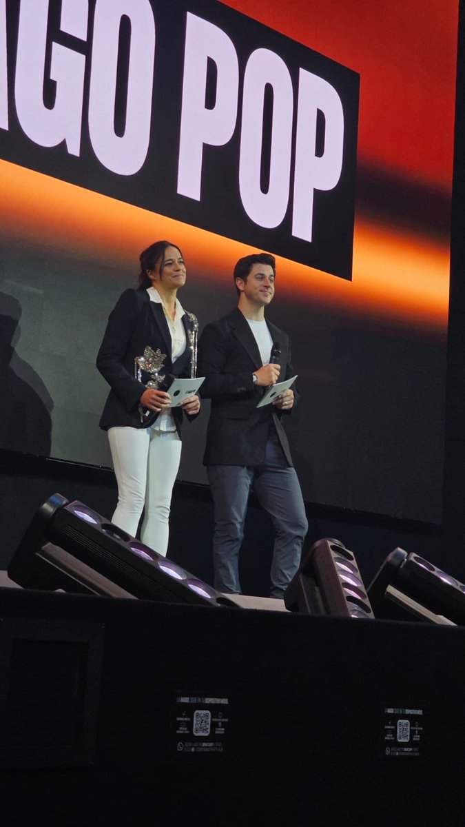 David Henrie tweet media