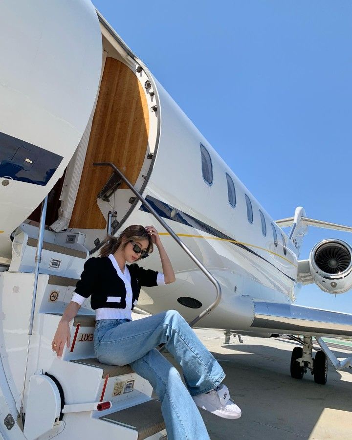 LILLY SOL WHALE 🐋 tweet media