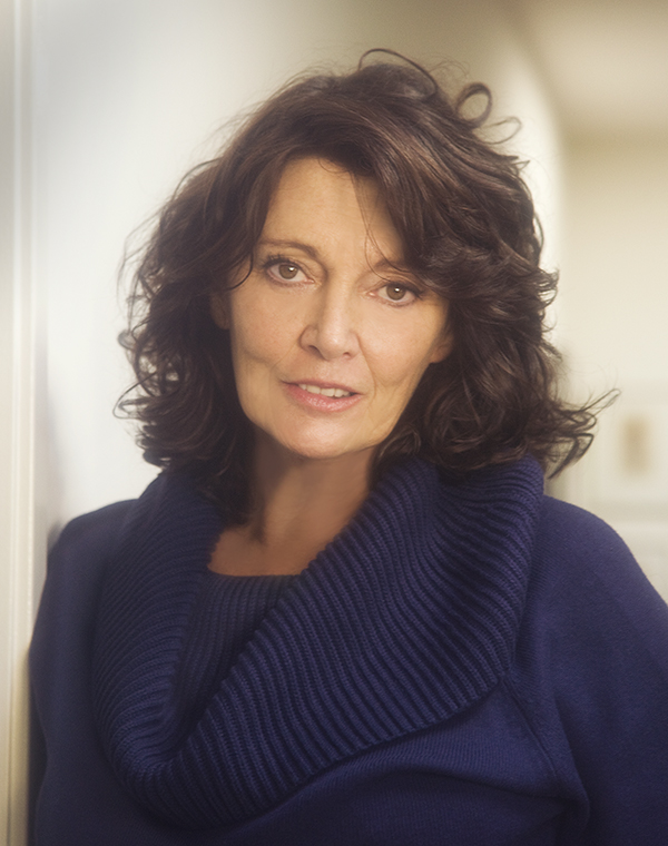 JuanC_Rdgz's tweet photo. 🎬 Happy Birthday Sarah Douglas 🎂🎬 #SarahDouglas #Supergirl #JindaKolRoz #VTheFinalBattle #Pamela #Superman #SupermanII #Ursa #HappyBirthdaySarahDouglas https://t.co/o9NIYqQ7O9