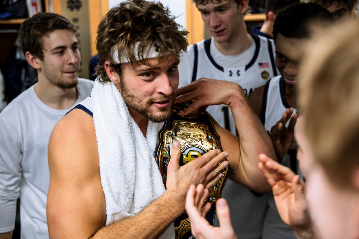 NDmbb's tweet image. 19 points and 15 rebounds will get you the Fight Night Belt🥊

Carson Towt showed out on Tuesday night against Idaho!

#GoIrish☘️