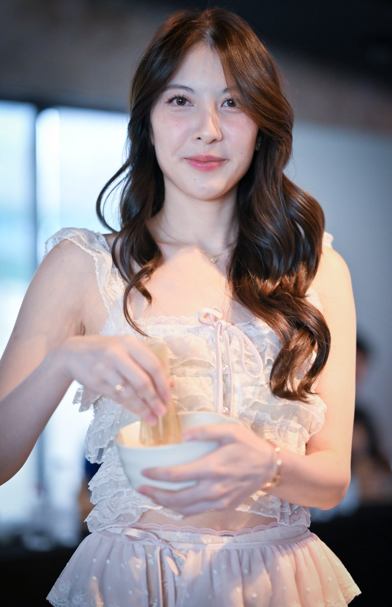 doctor_keng's tweet photo. π L O V E L Y π2 #MinminRachaya #MATCHAwithMINMIN #TheNEVERcoffee #SIAMSQUAREONE #NikkorZ85f1_8S https://t.co/jBxRKNHOq0