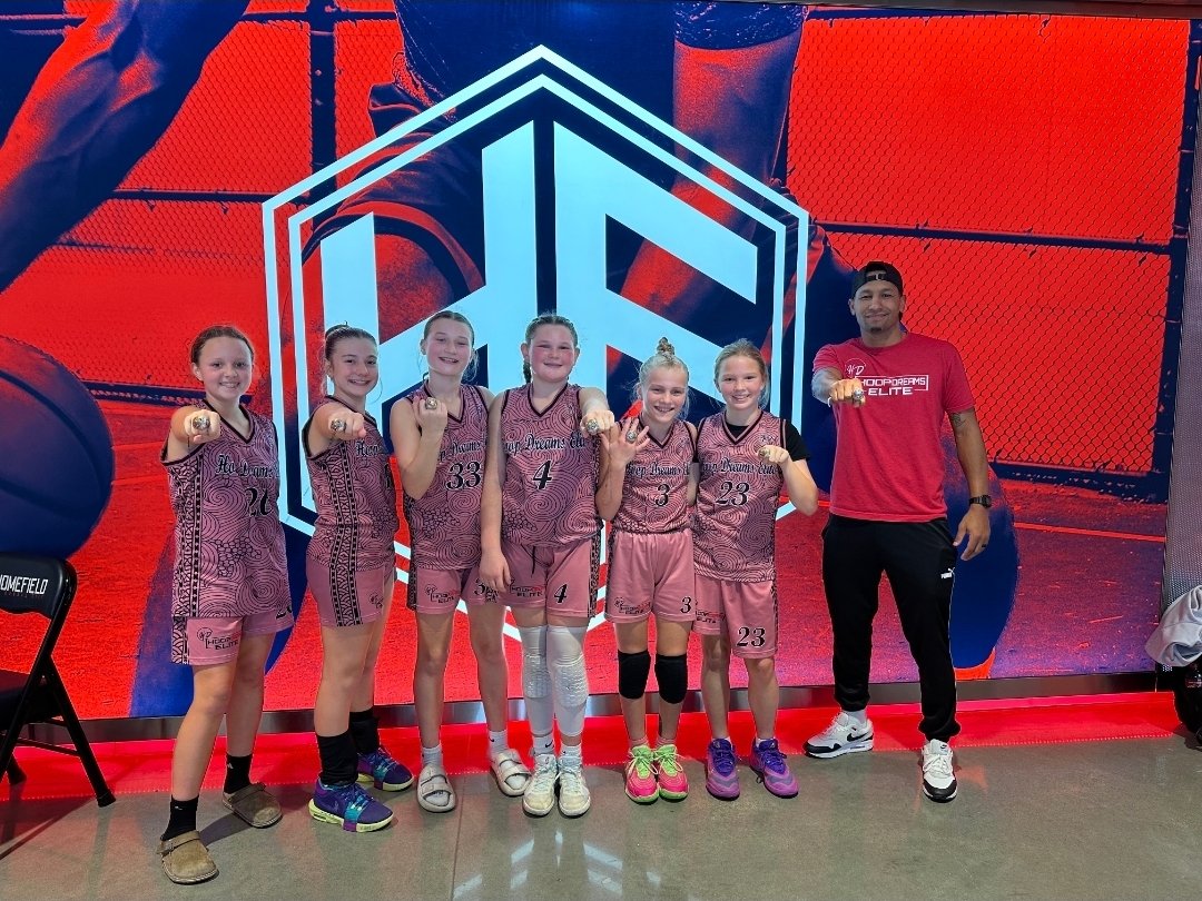 MidMapHoops's tweet image. Congratulations to the Hoop Dreams 5th grade girls for taking home the 1st Place Championship Rings in our 3rd Annual MIDDLE OF THE MAP MAYHEM 5th Grade Division in Kansas City this past weekend! Way to put a ring on it ladies! #MiddleOfTheMapHoops #Mayhem