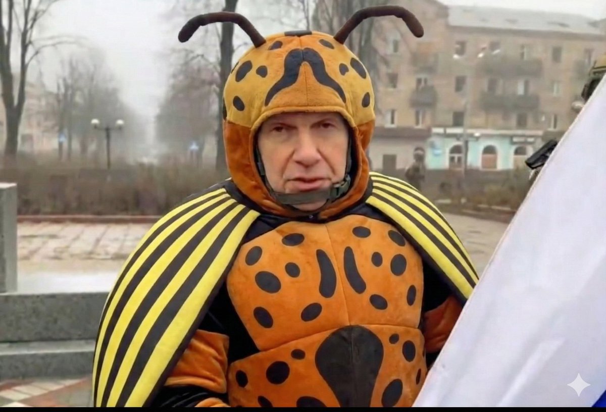 Для поездки Соловьева на фронт был создан специальный бронежилет.