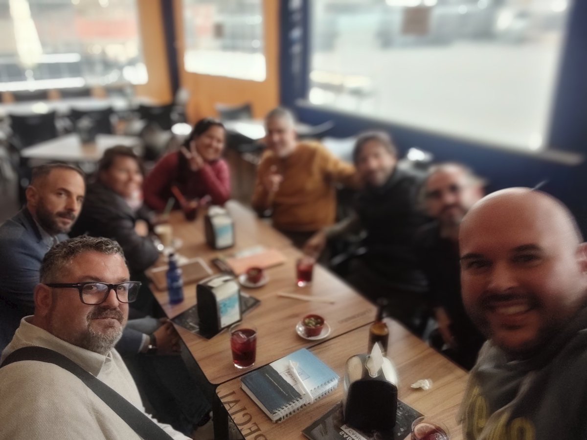 #Formacion basica con #networking hoy #Verifactu y #digitalizacion <a href="/aemprende/">Andalucía Emprende</a> 
Legaliza y digitaliza tu empresa