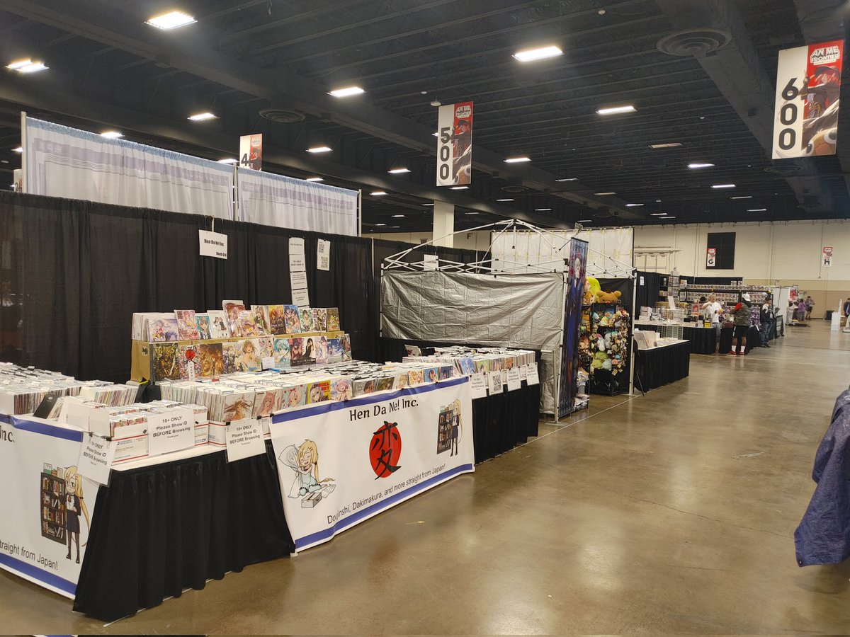 hendane's tweet image. Everything is bigger in Texas, including the degeneracy. The Aisle 600 flag isn't quite as majestic as the Memorial Tree, but you can still meet us under it. If you get that reference, then congrats, you're old.