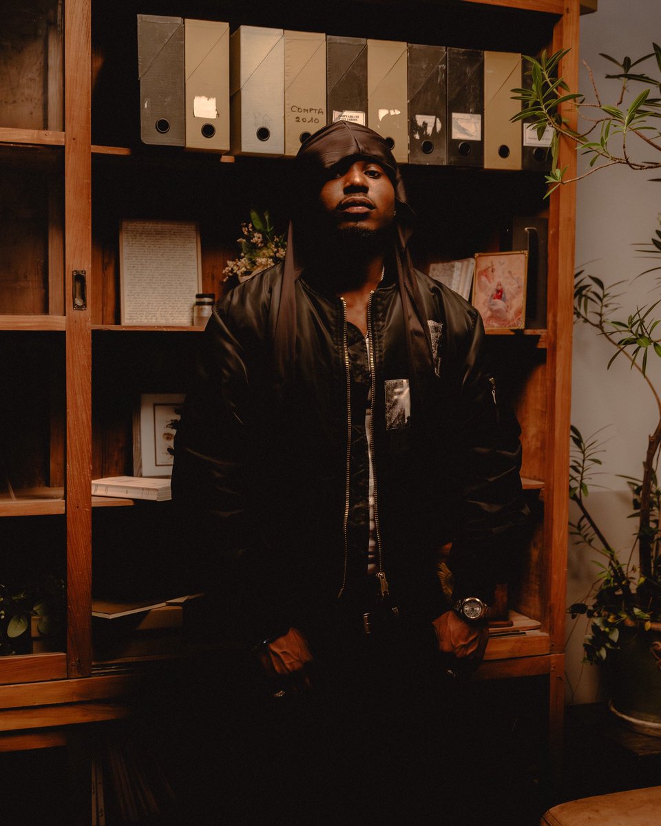 JaySoCold_'s tweet photo. Vous êtes prêts ?!!

📸 : @shauneseyes 

#LEPROJETARRIVE https://t.co/uM3BgVJinW