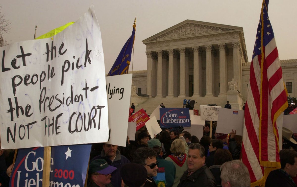25YearsAgoLive's tweet photo. In a contentious 5-4 vote, the U.S. Supreme Court grants George Bush’s emergency plea to stop future vote recounts in Florida. 

Justices Stevens, Souter, Breyer, and Ginsburg are dissenting. https://t.co/ff8w2OSbEP