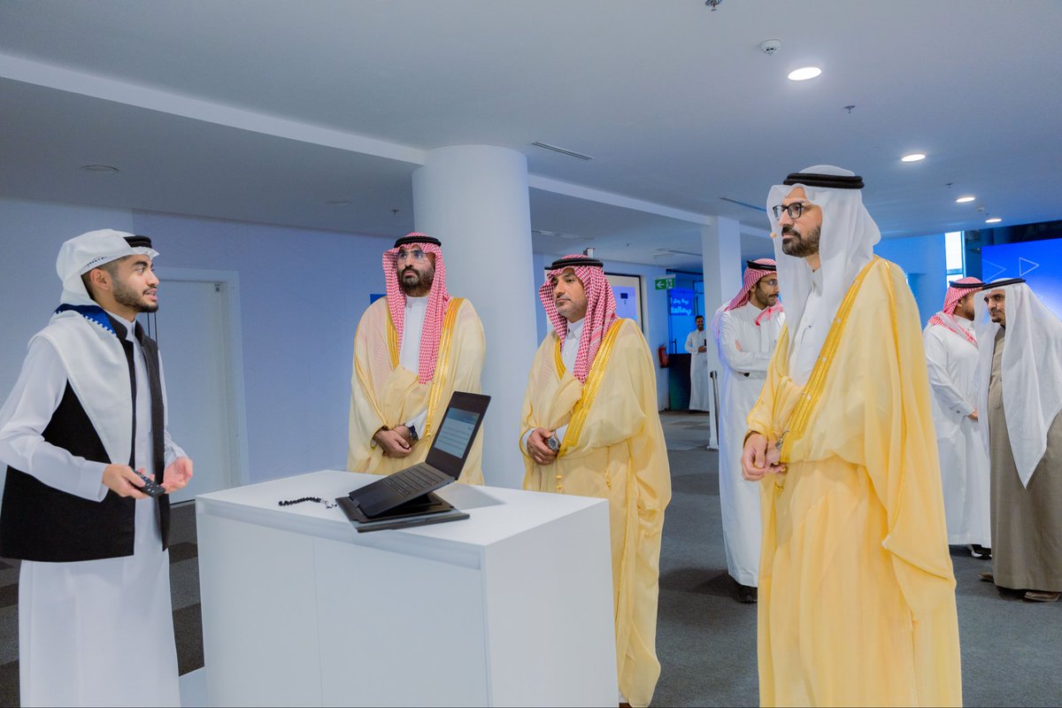 سِنابس tweet media