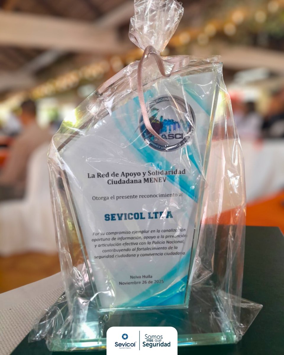 La Policía Metropolitana de Neiva – MENEV <a href="/PoliciaNeiva/">Policía Metropolitana de Neiva</a> entregó reconocimiento a nuestra compañía por el excelente desempeño y colaboración constante en acciones de prevención y mitigación del hurto a personas en entidades financieras.

#Sevicol #SomosMásQueSeguridad #Seguridad