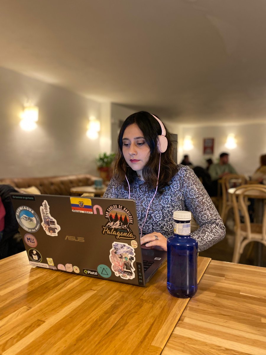 Pequeño update de qué hago:
👩🏻‍🔬Marca personal #STEM para líderes científicos, enseñando a dar visibilidad a su talento de forma auténtica y estratégica
🚀Comunicación científica para Startups, principalmente en #Biotechnology 
🌉Ser puente entre Europa-LATAM
Encantada de conectar!
