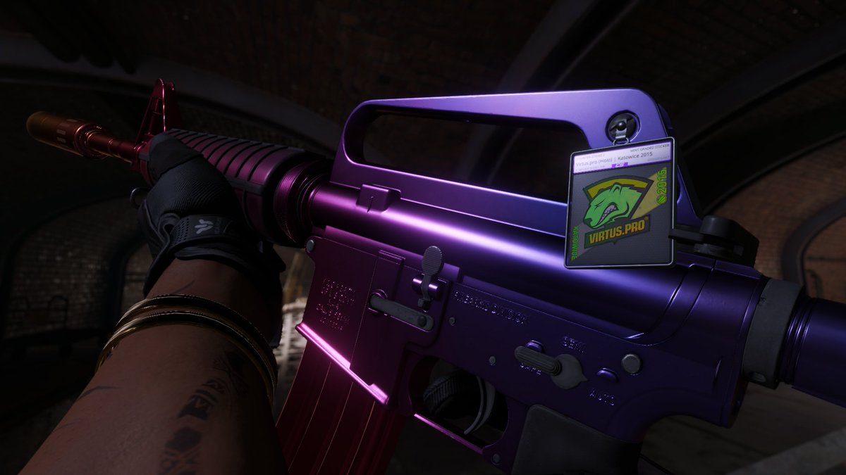 goofy ahh $300 keychain on da m4 fade