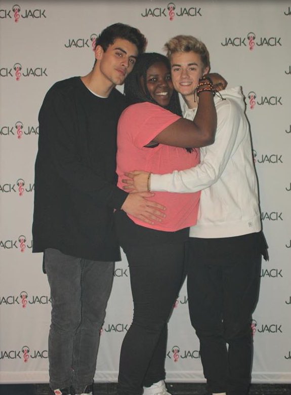 Hold up, wait… it happened so fast 🤍

love and miss you endlessly