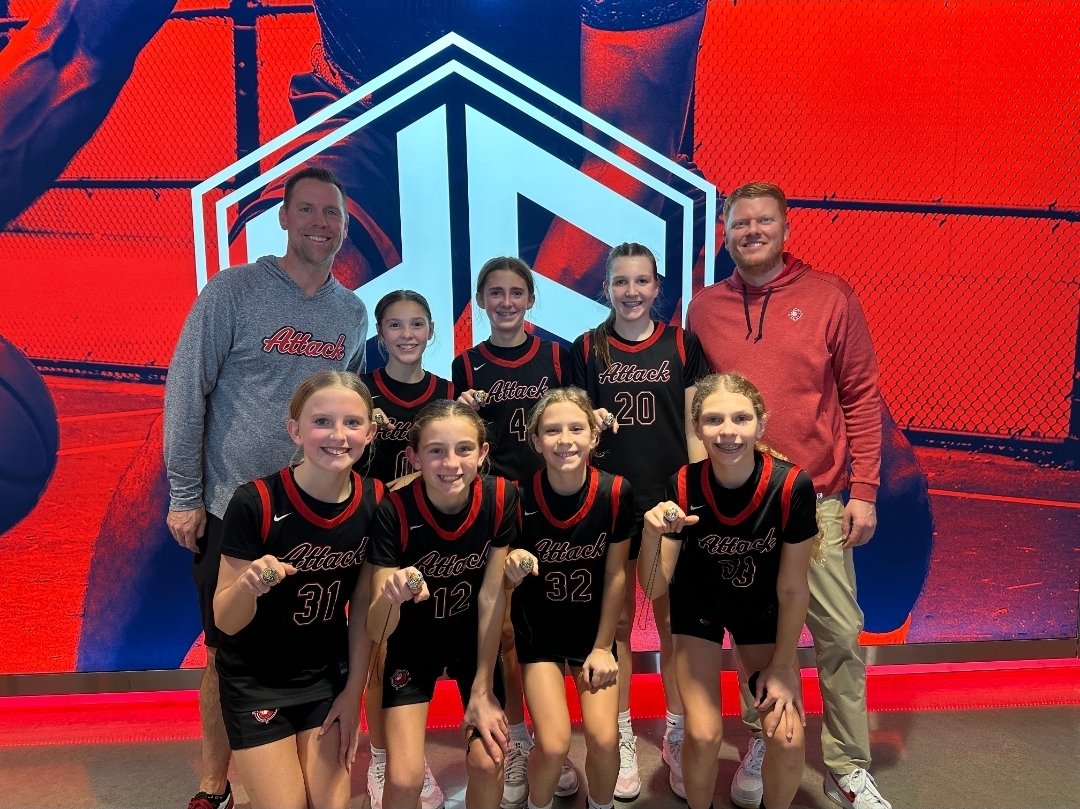 MidMapHoops's tweet image. Congratulations to the All Iowa Attack 6th grade girls for taking home the 1st Place Championship Rings in our 3rd Annual MIDDLE OF THE MAP MAYHEM 6th Grade Gold Division in Kansas City this past weekend! Way to put a ring on it ladies! #MiddleOfTheMapHoops #Mayhem