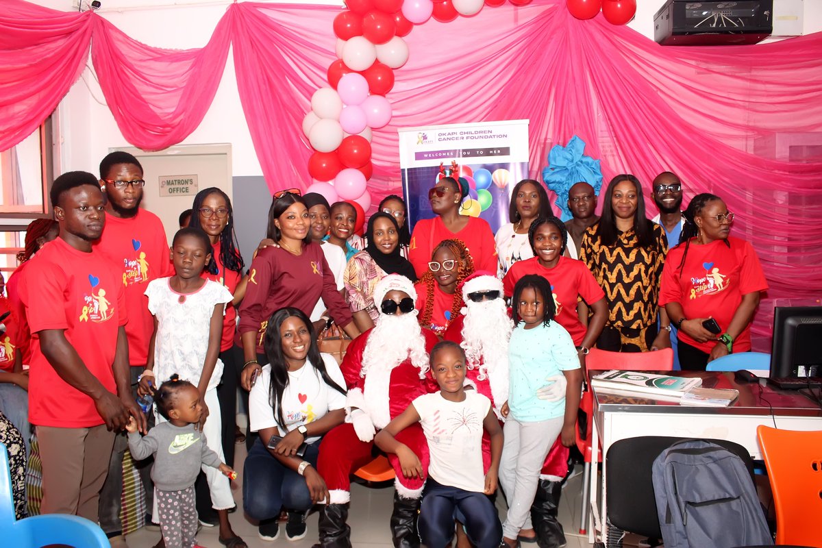 #fmcabuja
In a heartwarming display of kindness and generosity, the Okapi Children Cancer Foundation (OCCF) brought festive cheer to children at the FMC Abuja, as part of their annual tradition. The foundation's visit to the Oncology Ward and other pediatric wards earlier today,