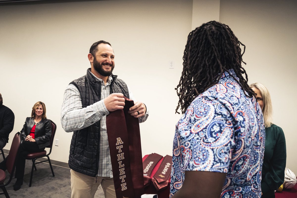 TxStateBobcats's tweet photo. Rings on, chapters turning. 💍🎓 Congratulations to our student-athlete grads — your legacy is forever part of Texas State. 🐾

#EatEmUp https://t.co/NW916LVmaM