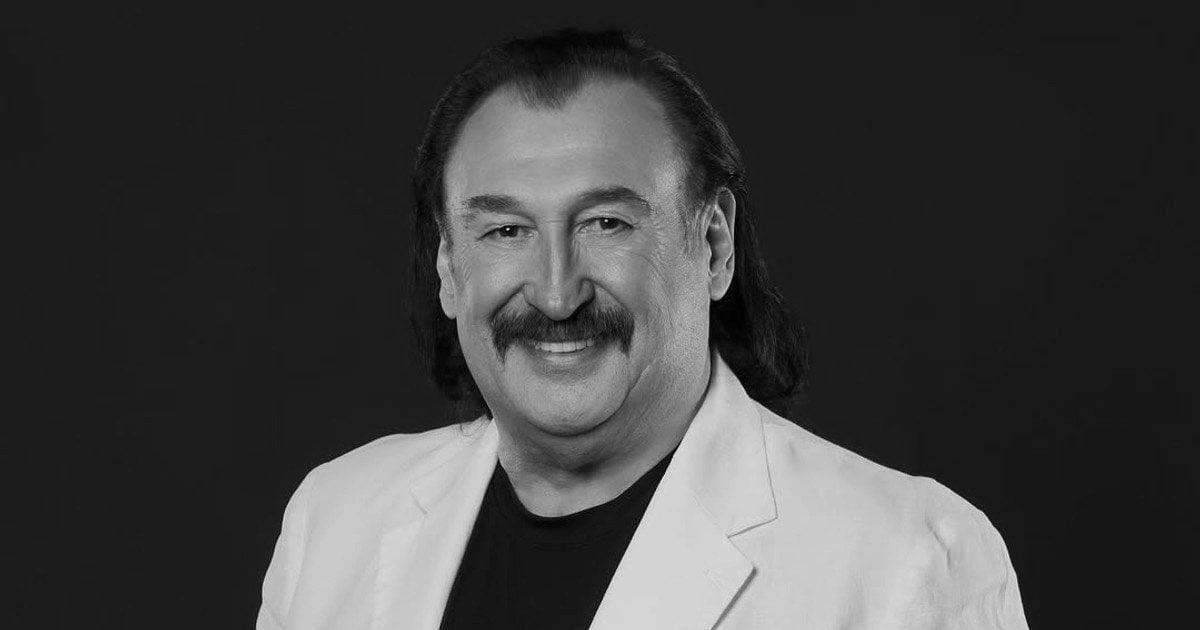 7 грудня помер ADAM
12 грудня помер Степан Гіга

Дуже трагічний місяць в історії української музики😔