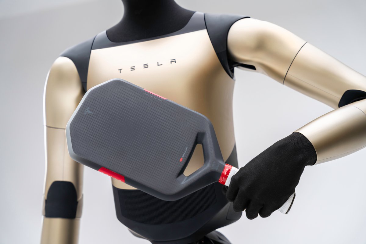 Tesla North America tweet media