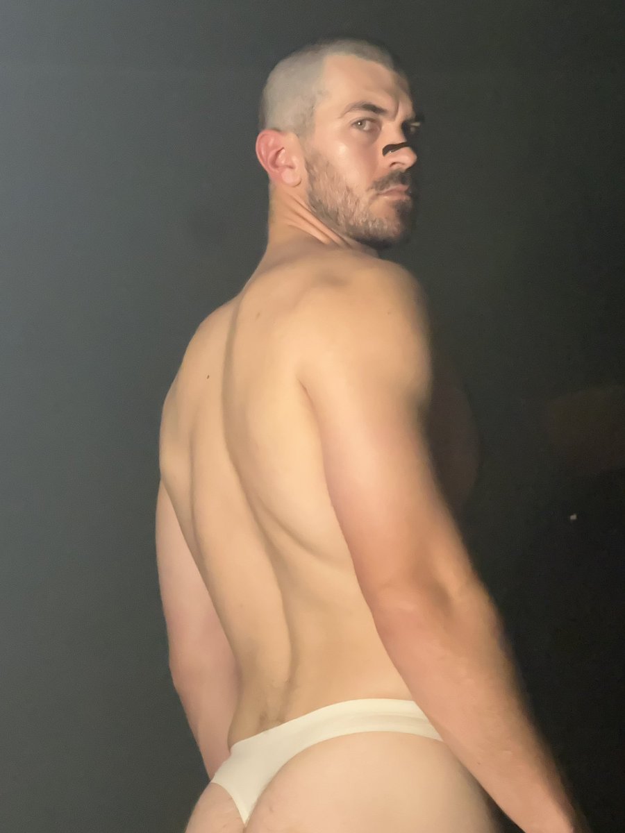 Austin_mfit's tweet photo. Breathe it in https://t.co/qgMK1Bardu