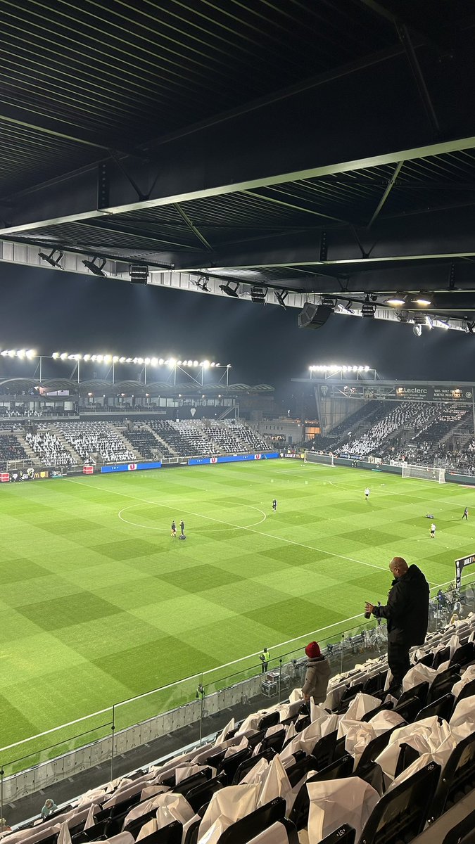 Arrivé en retard🤣🤣 je me suis fait interviewé