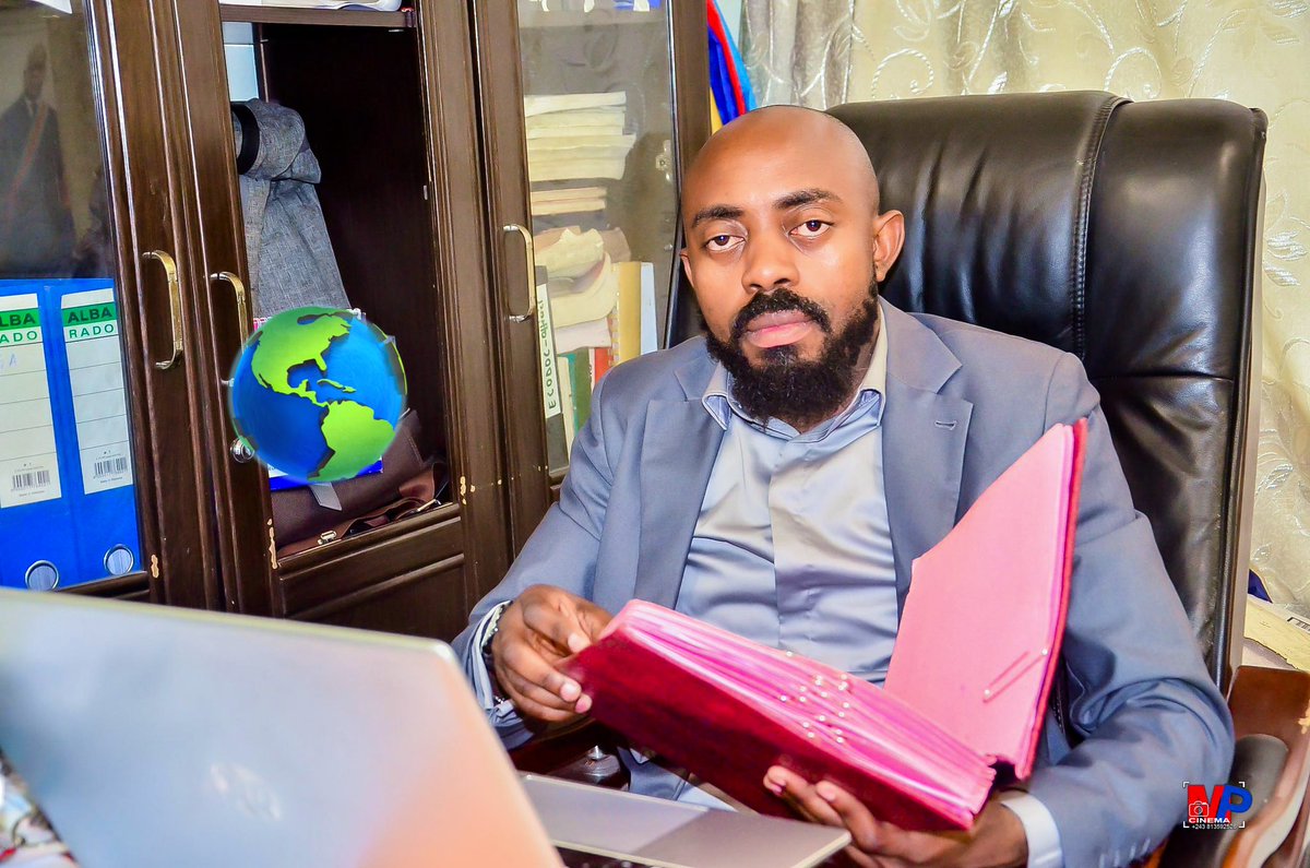 Quand les institutions échouent, l’homme retourne vers la croyance. #ÉmileDurkheim