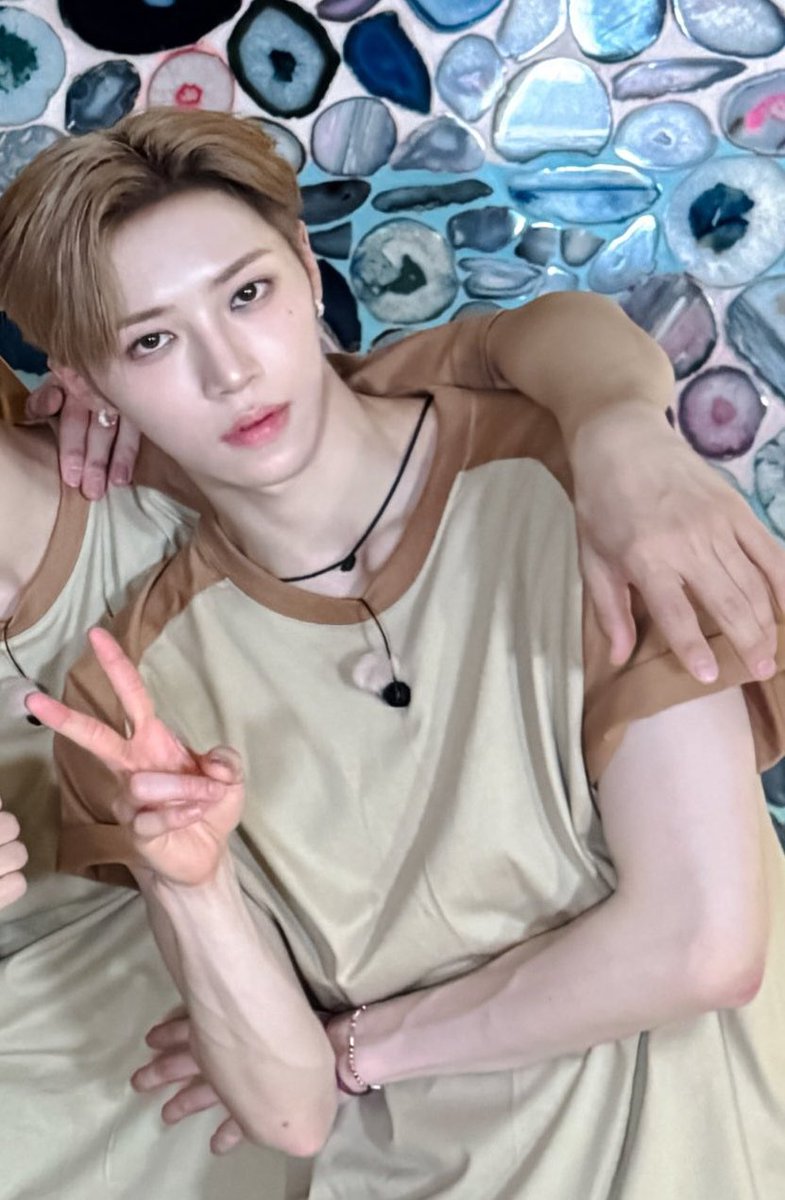 gaholeft's tweet photo. 왼쪽상세사진보고상품주문햇는데
막상도착해서열어보니까오른쪽들어잇음
반품하려고하면왼쪽으로돌변해서
박아줄테니반품하지말라고딜함ㅅㅂ https://t.co/zhOguYQHsj