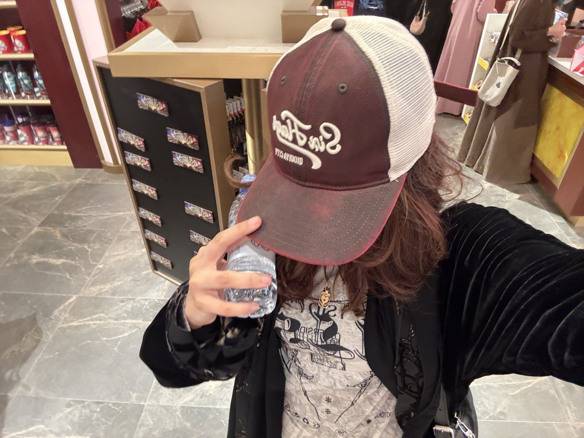 mauricure tweet media