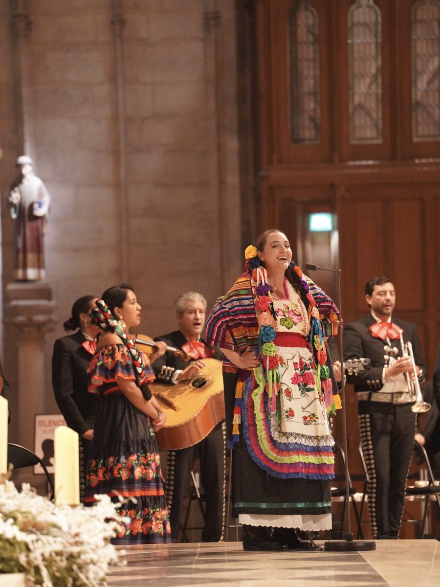 Cathédrale Notre-Dame de Paris tweet media